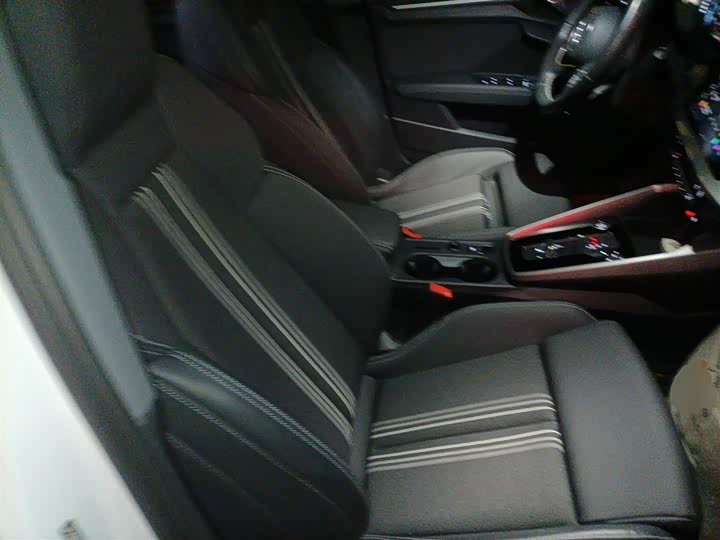 Фото 18 - Audi A3