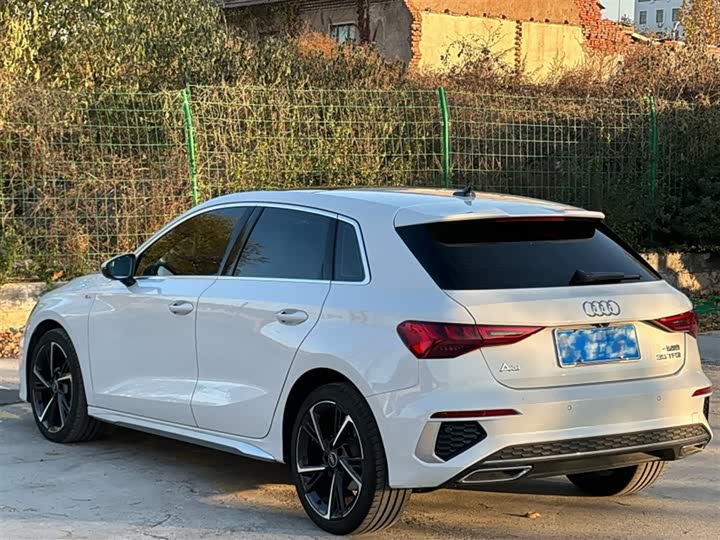 Фото 23 - Audi A3