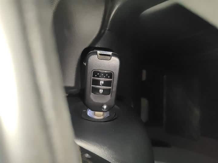 Фото 9 - Honda Breeze