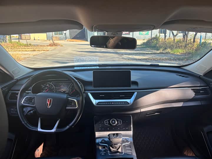 Фото 5 - Hongqi H5