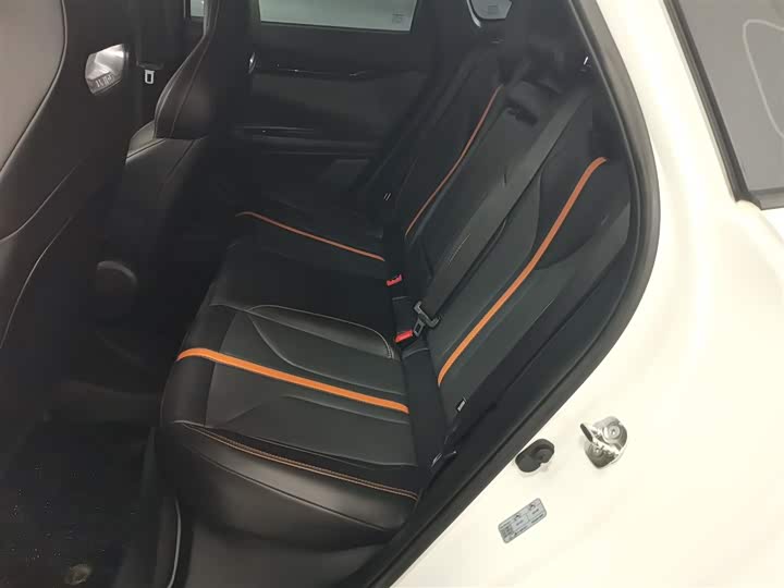 Фото 17 - Changan UNI-V