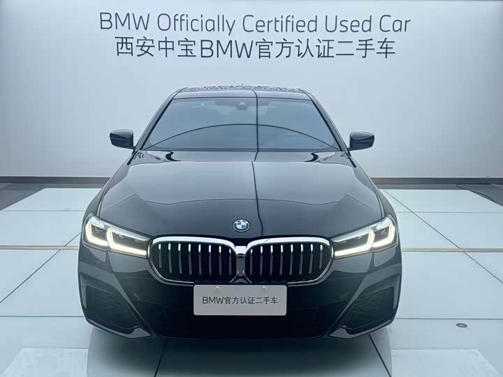 Фото 2 - BMW 5 Series