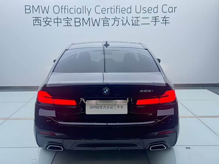 Фото 4 - BMW 5 Series