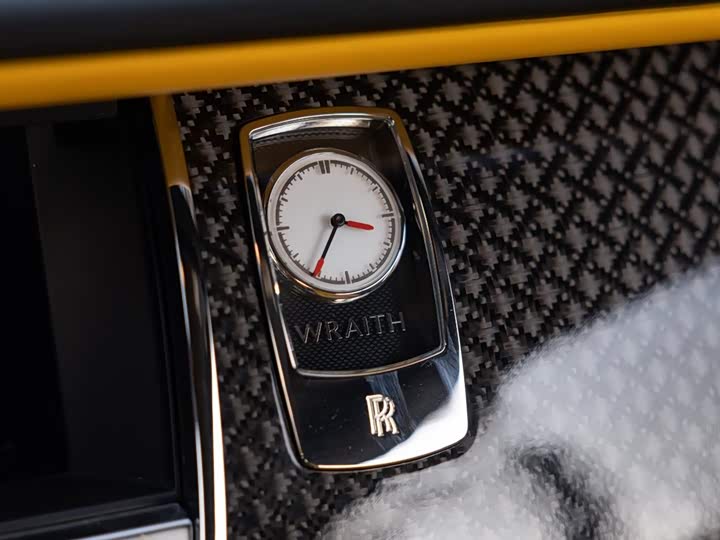 Фото 15 - Rolls-Royce Wraith