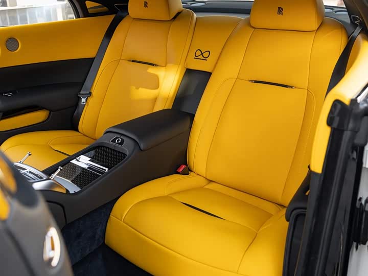 Фото 21 - Rolls-Royce Wraith