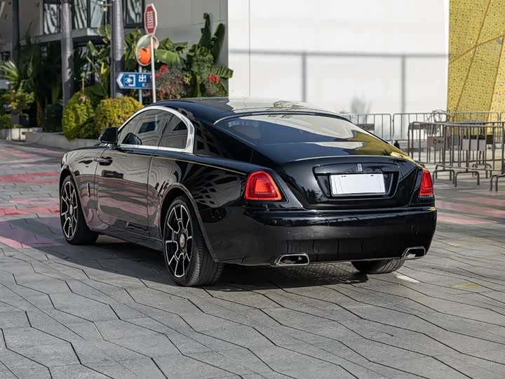 Фото 6 - Rolls-Royce Wraith