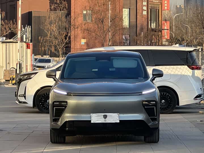 Фото 2 - Exeed Sterra ET