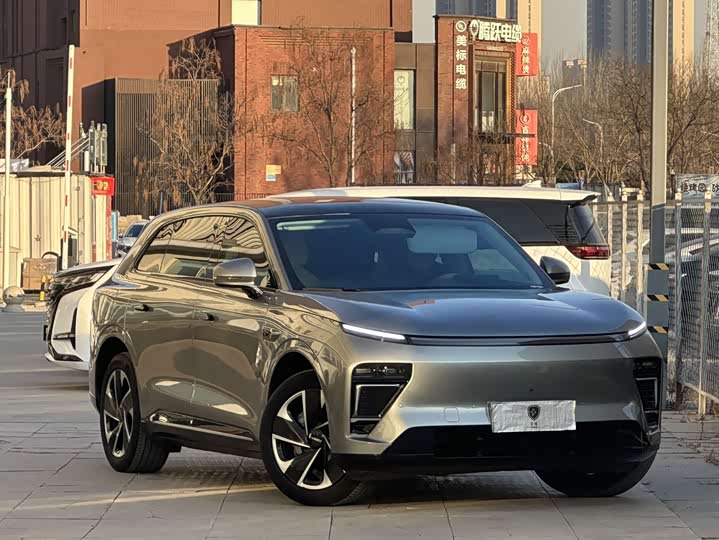 Фото 3 - Exeed Sterra ET