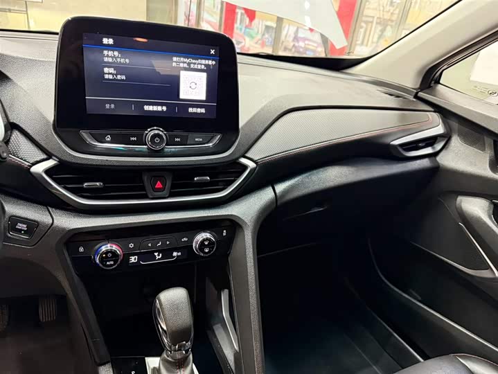 Фото 12 - Chevrolet Orlando