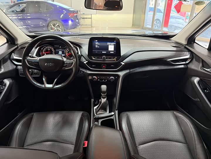 Фото 19 - Chevrolet Orlando