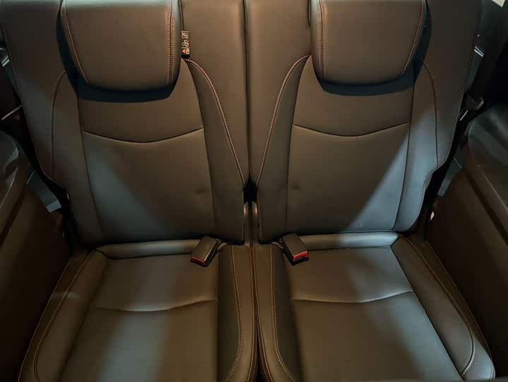 Фото 20 - Chevrolet Orlando