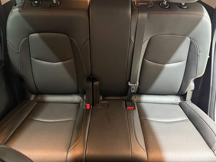 Фото 21 - Chevrolet Orlando