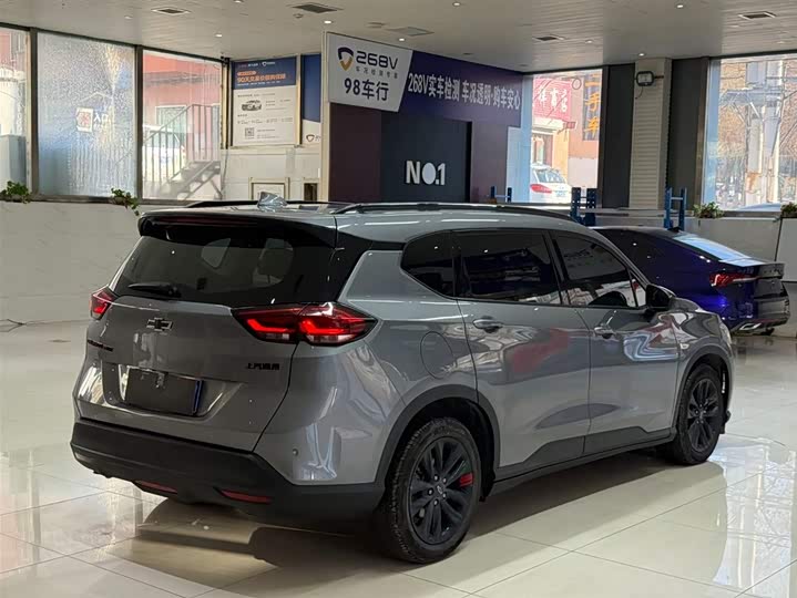 Фото 6 - Chevrolet Orlando