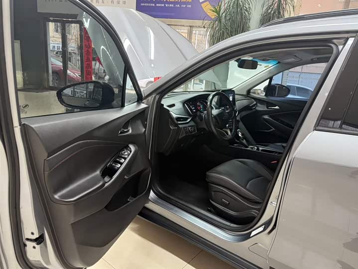 Фото 8 - Chevrolet Orlando