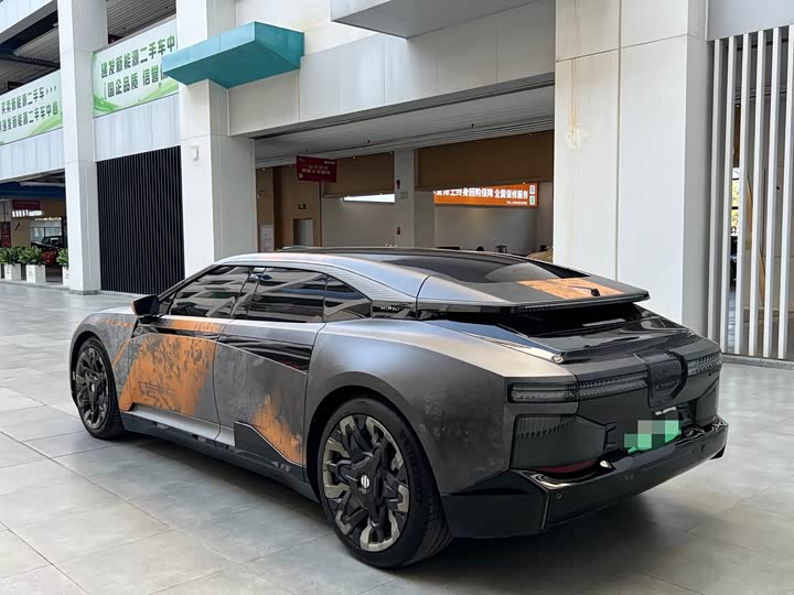 Фото 4 - HiPhi Z