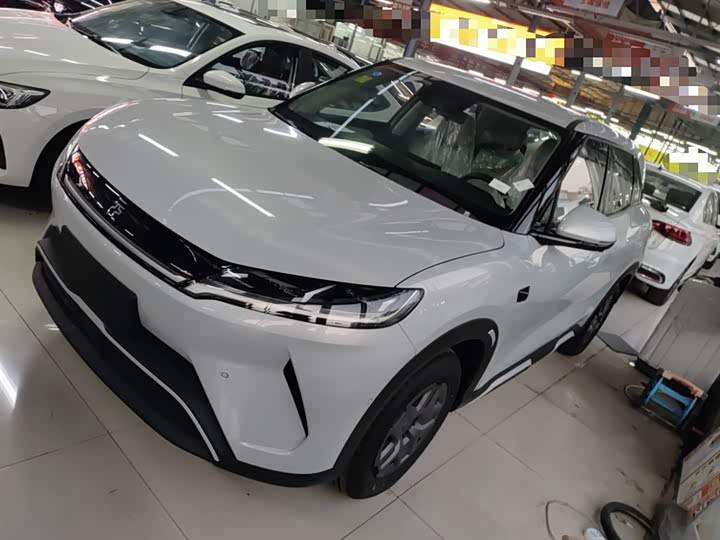 Фото 5 - BYD Yuan Up