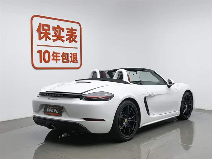 Фото 2 - Porsche 718