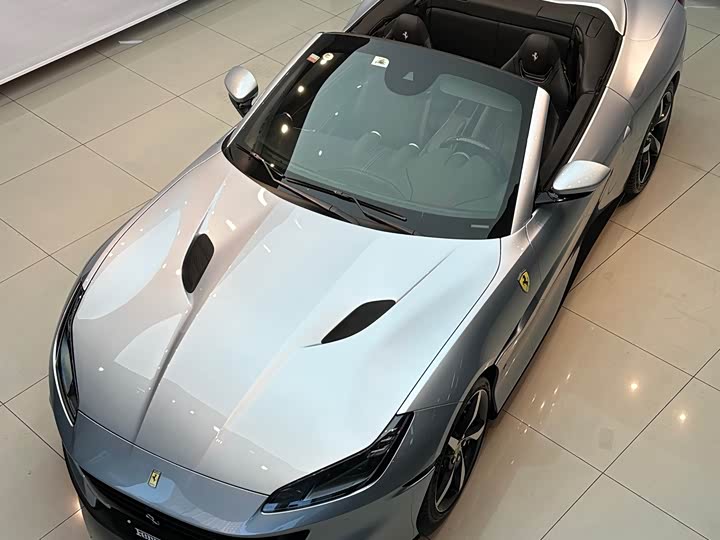 Фото 5 - Ferrari Portofino
