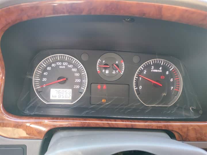 Фото 12 - Foton G5