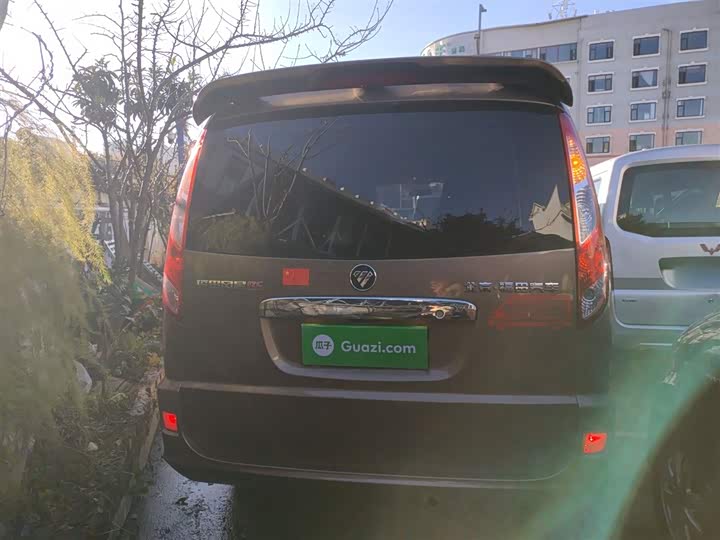 Фото 6 - Foton G5