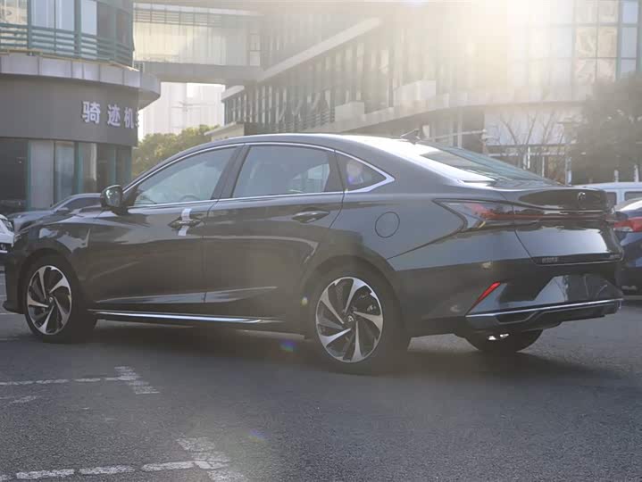 Фото 6 - Changan Raeton Plus