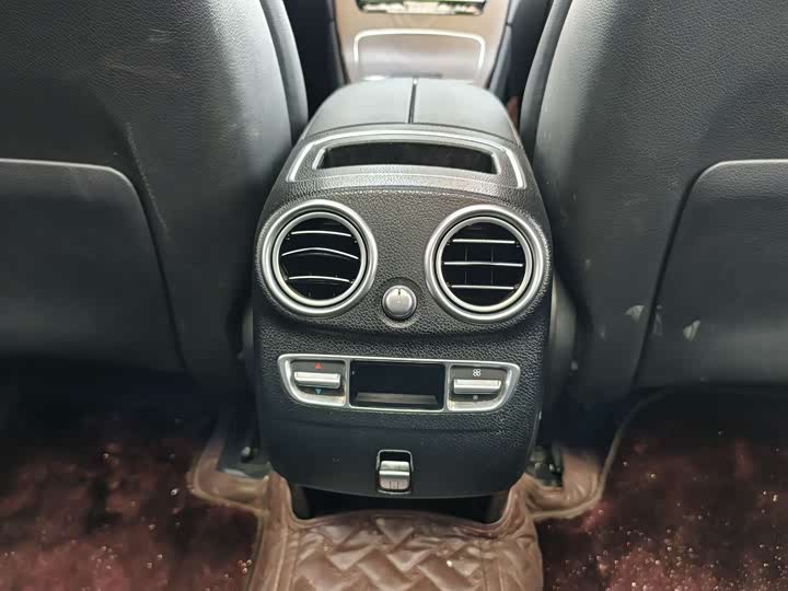 Фото 15 - Mercedes-Benz GLC-Class