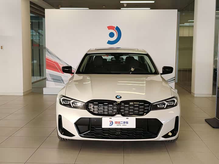 Фото 2 - BMW 3 Series