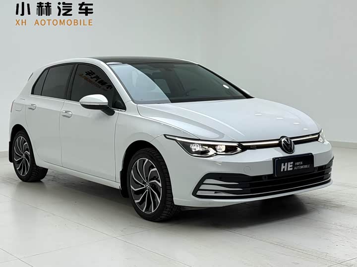 Фото 3 - Volkswagen Golf