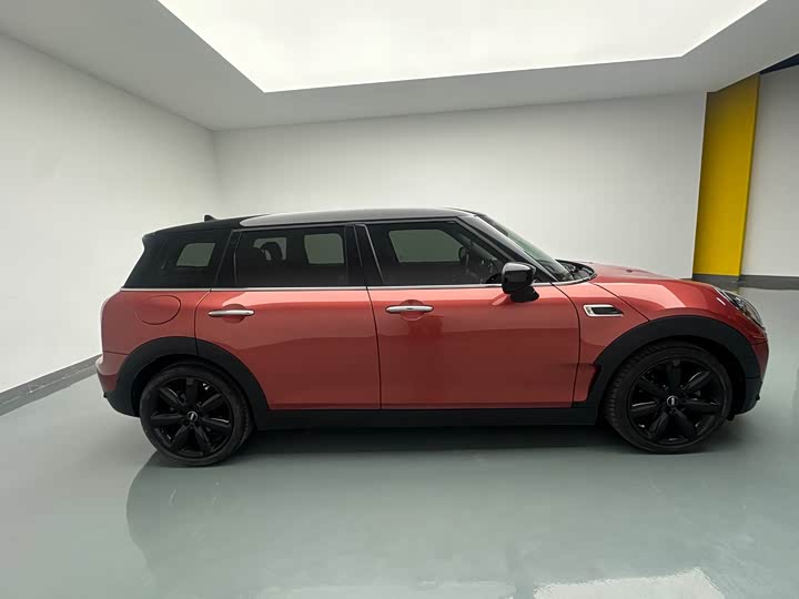 Фото 8 - Mini Clubman