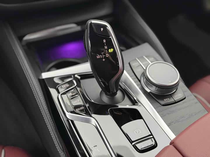 Фото 7 - BMW 5 Series