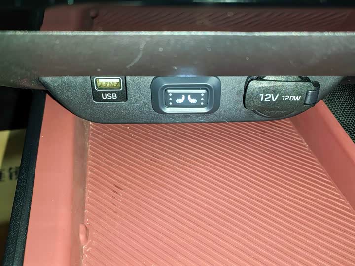 Фото 17 - Hyundai Elantra N line