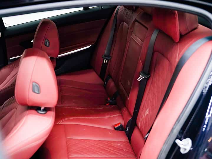 Фото 9 - BMW 3 Series