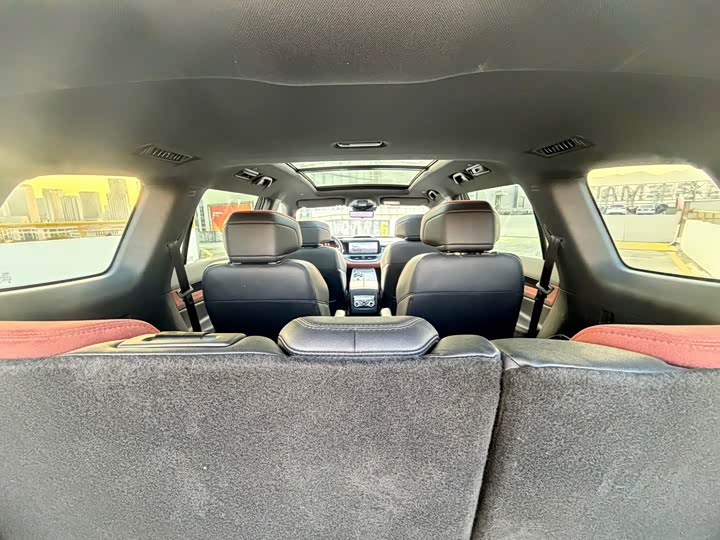 Фото 18 - Ford Equator Hybrid