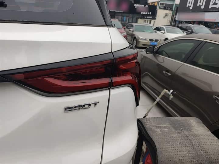 Фото 8 - Changan CS75 Plus