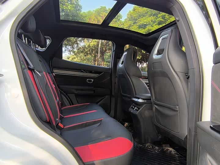 Фото 14 - Jetour Dashing