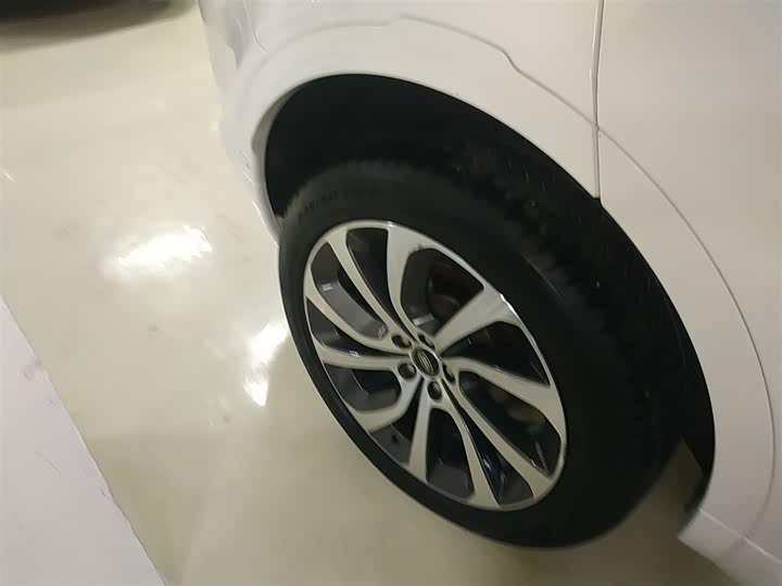 Фото 26 - Land Rover Discovery Sport