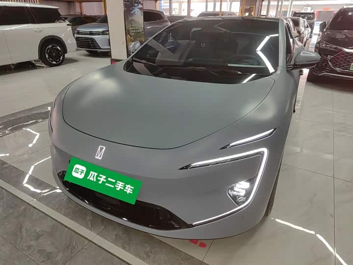 Фото 1 - Avatr 12