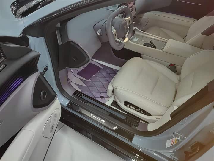 Фото 16 - Avatr 12