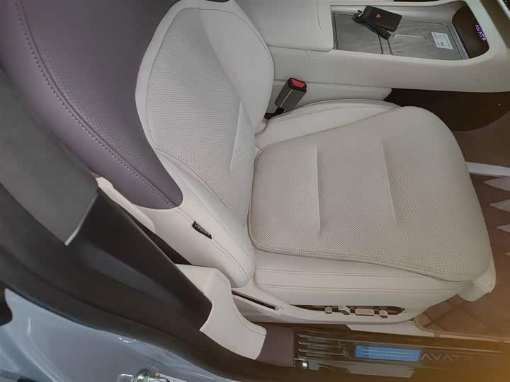 Фото 25 - Avatr 12