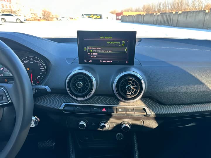 Фото 12 - Audi Q2L