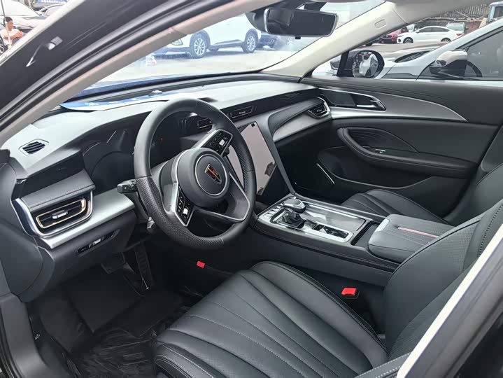 Фото 29 - Hongqi H5