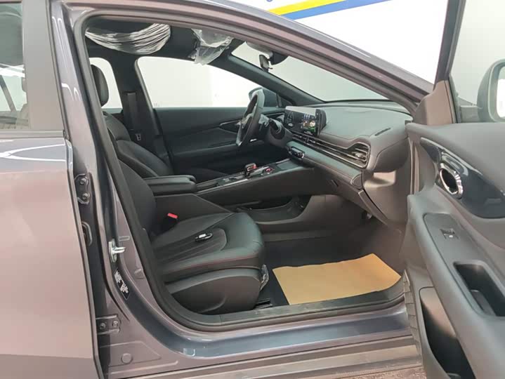 Фото 8 - GAC Trumpchi Empow R