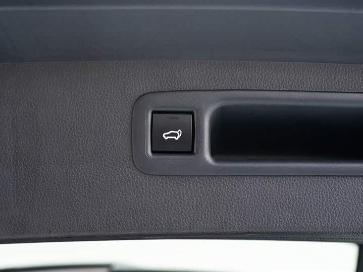 Фото 21 - Toyota Highlander