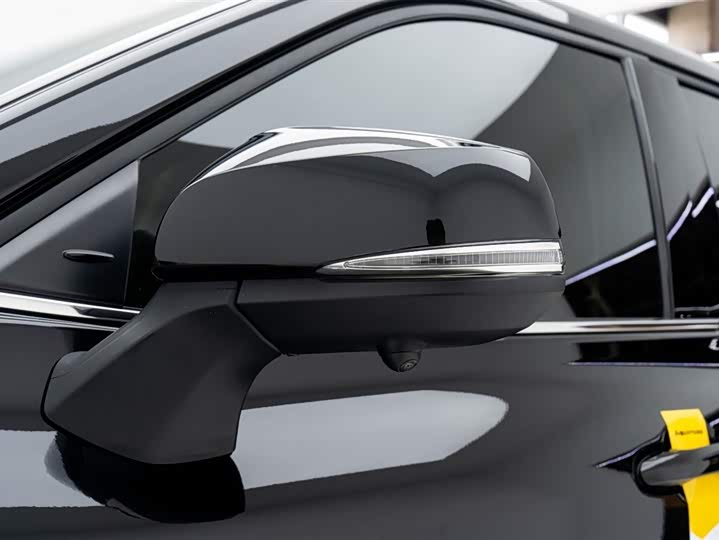 Фото 3 - Toyota Highlander