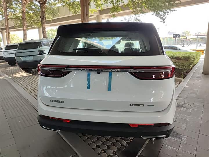 Фото 10 - Jetour X90 C-DM Hybrid