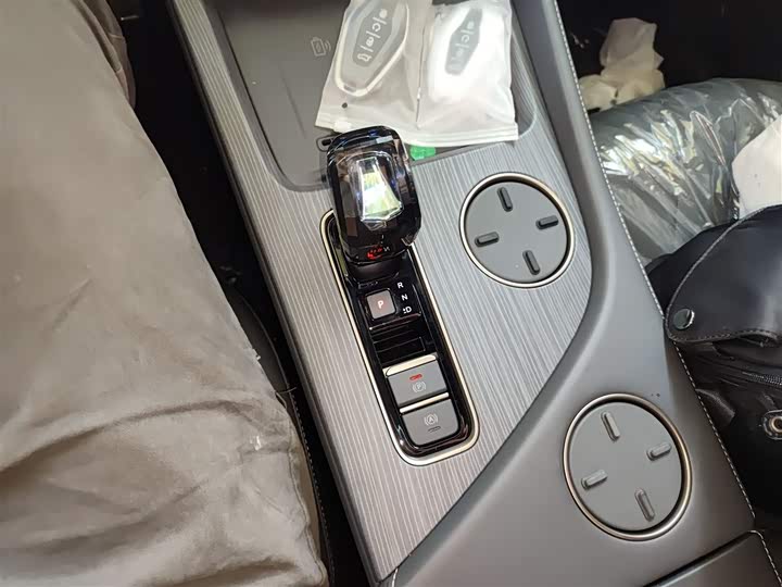 Фото 21 - Jetour X90 C-DM Hybrid