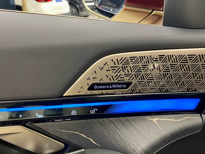 Фото 11 - BMW 5 Series