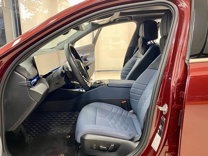 Фото 4 - BMW 5 Series