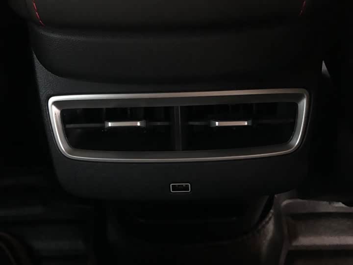 Фото 17 - Jetour Dashing