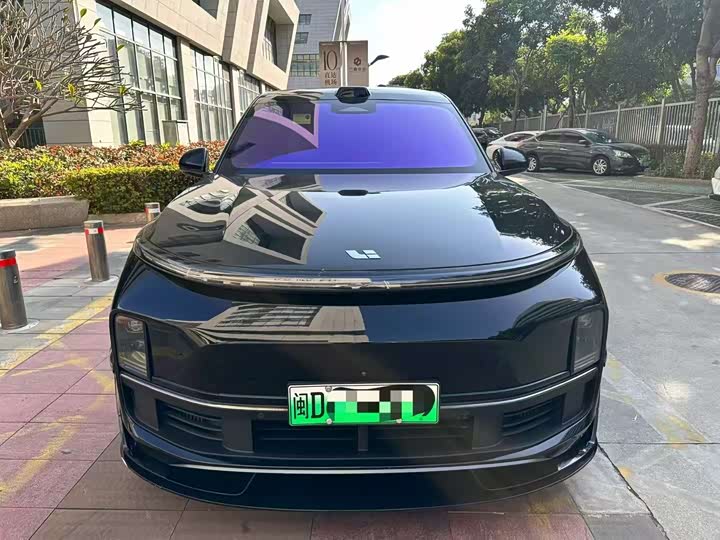 Фото 2 - LiXiang L9